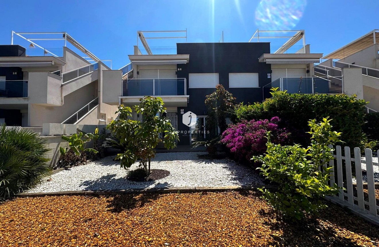 Aus zweiter Hand - Wohnung -
Torrevieja - Torreta Florida