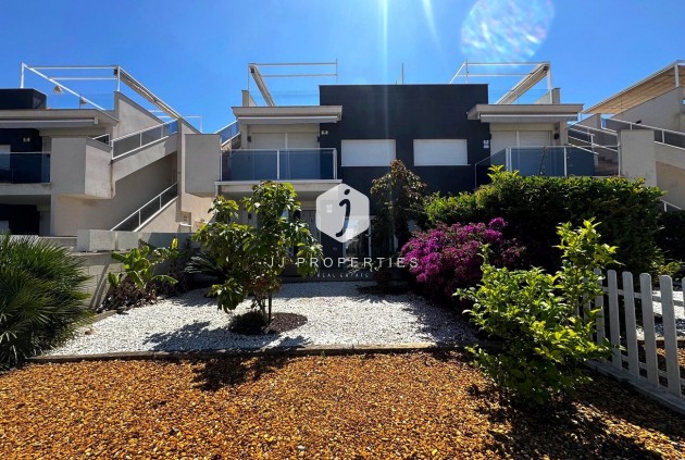 Aus zweiter Hand - Wohnung -
Torrevieja - Torreta Florida