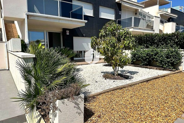 Aus zweiter Hand - Wohnung -
Torrevieja - Torreta Florida