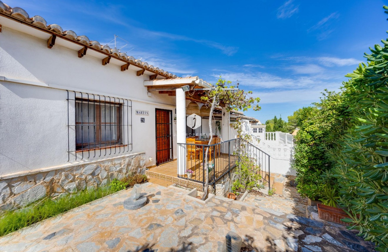 Resale - Bungalow -
Torrevieja - Los Balcones