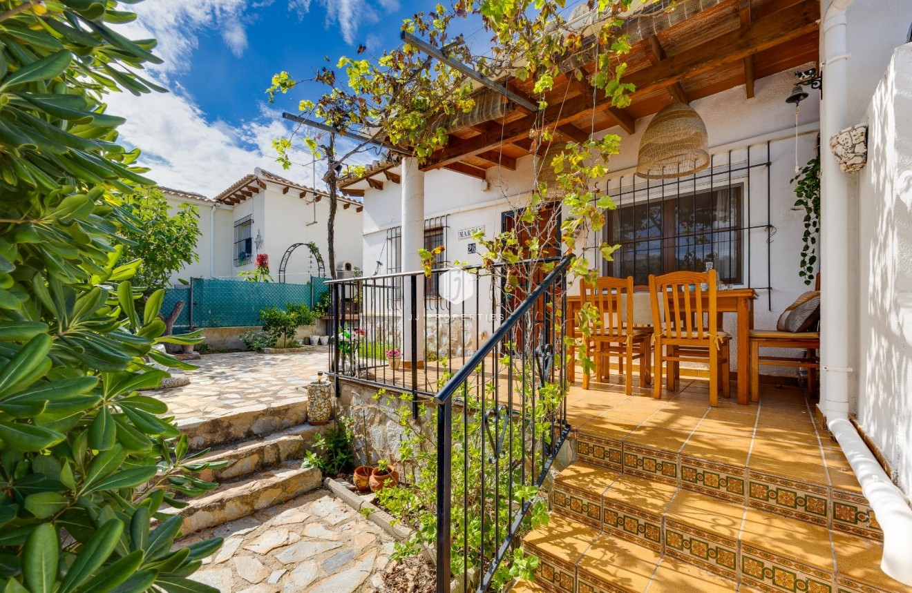 Resale - Bungalow -
Torrevieja - Los Balcones