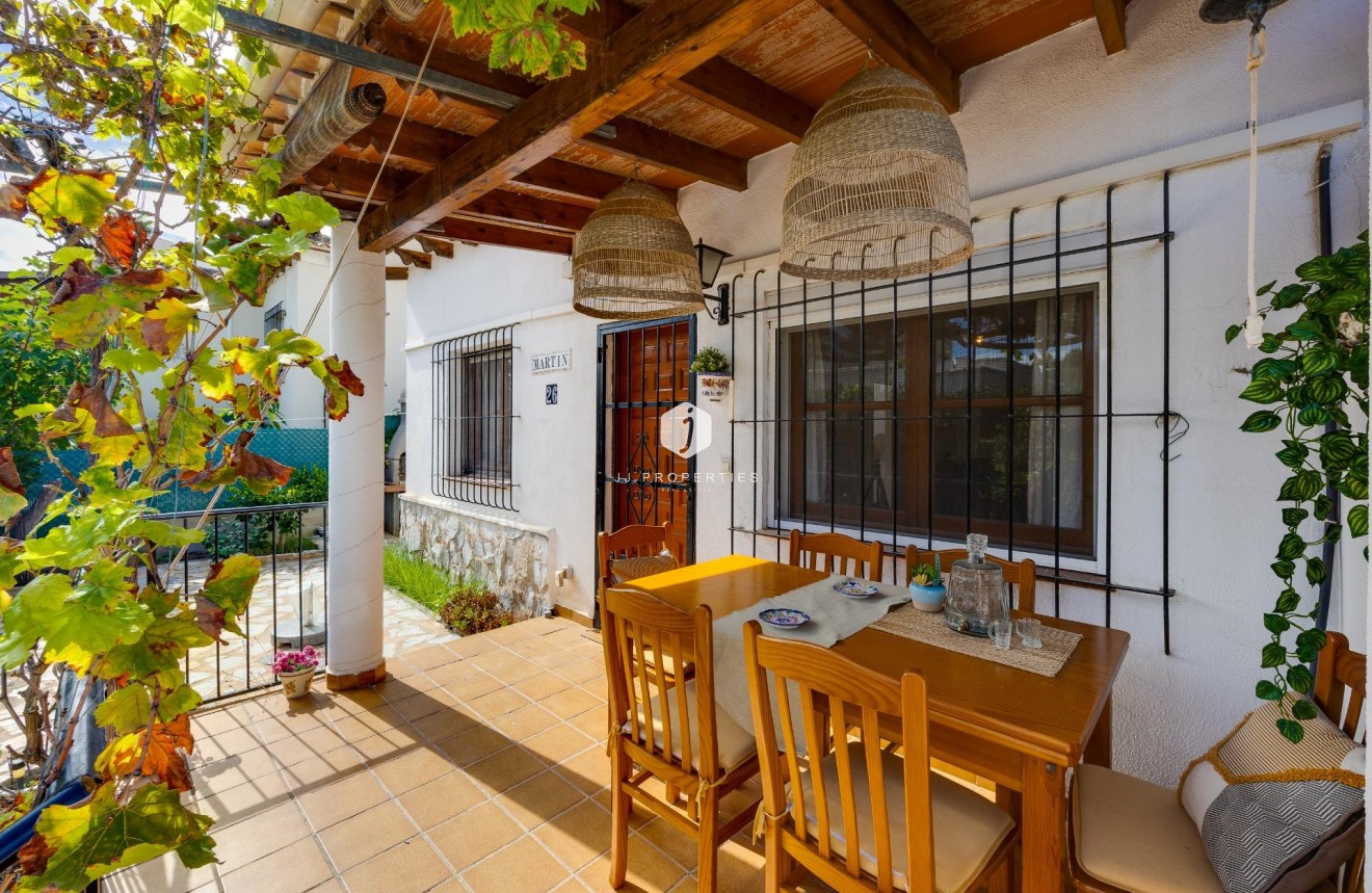 Resale - Bungalow -
Torrevieja - Los Balcones