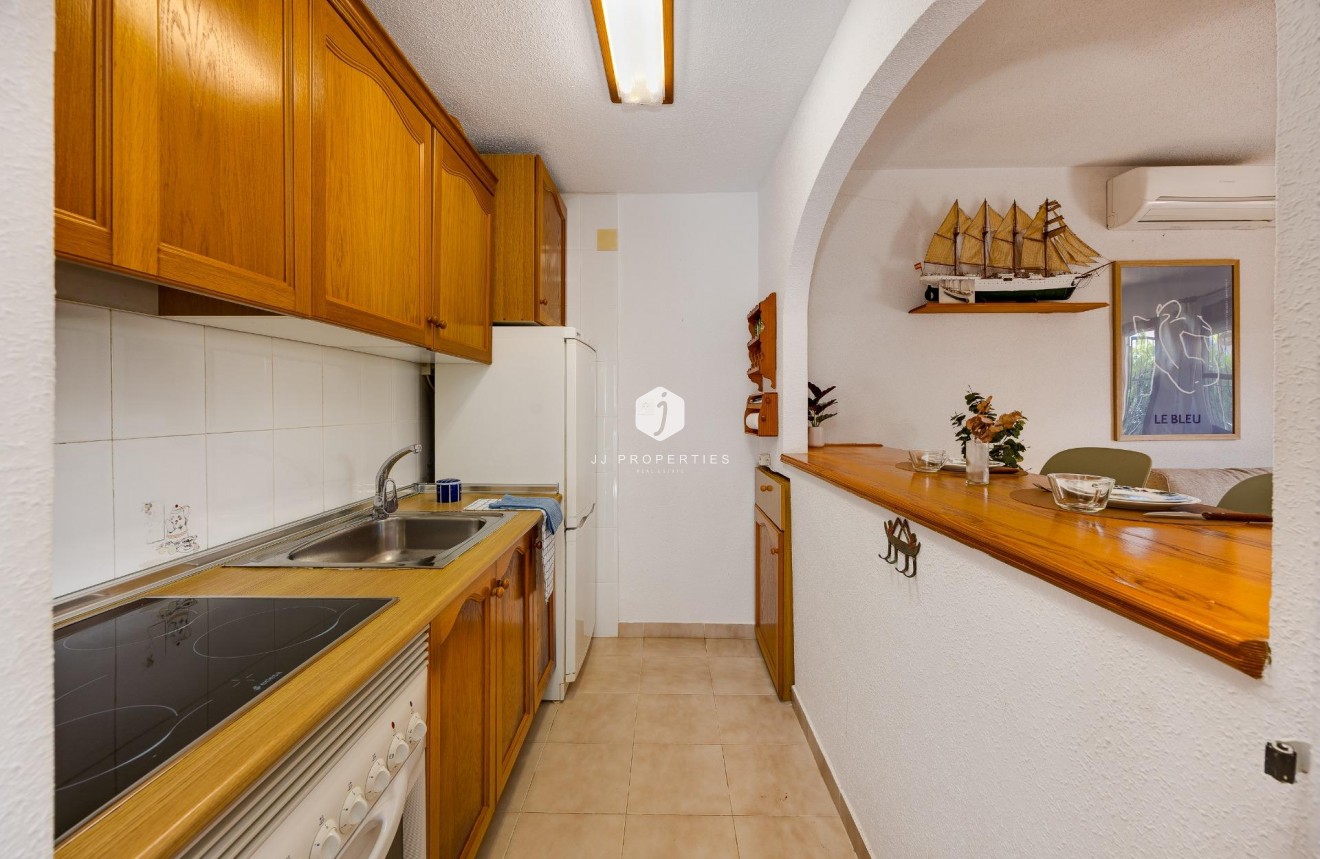 Resale - Bungalow -
Torrevieja - Los Balcones