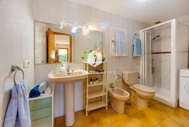 Resale - Bungalow -
Torrevieja - Los Balcones