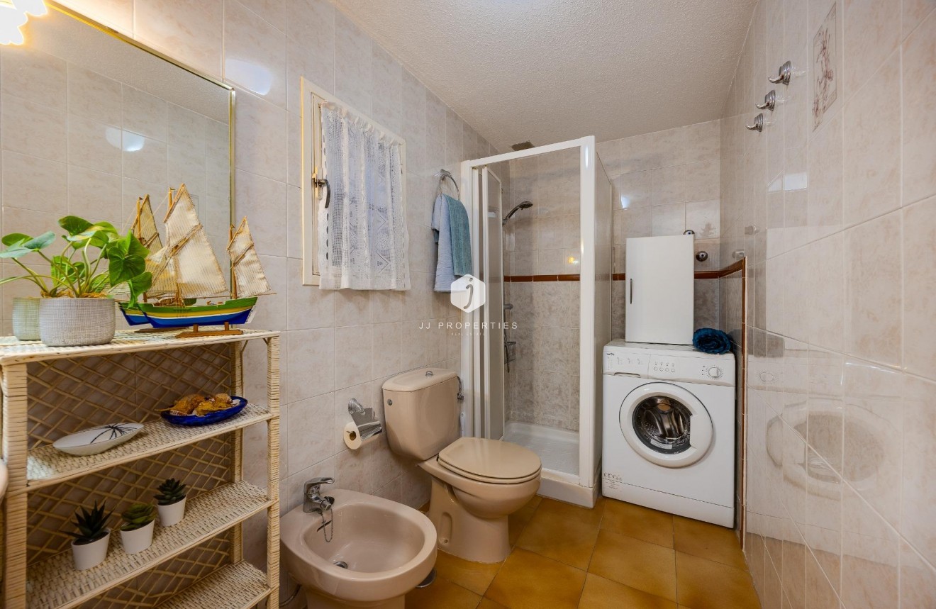 Resale - Bungalow -
Torrevieja - Los Balcones