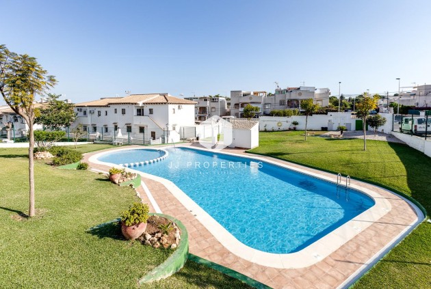 Resale - Bungalow -
Torrevieja - Los Balcones