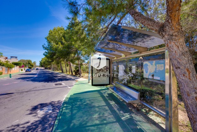Resale - Bungalow -
Torrevieja - Los Balcones