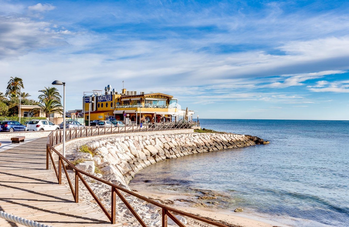 Resale - Bungalow -
Torrevieja - Los Balcones