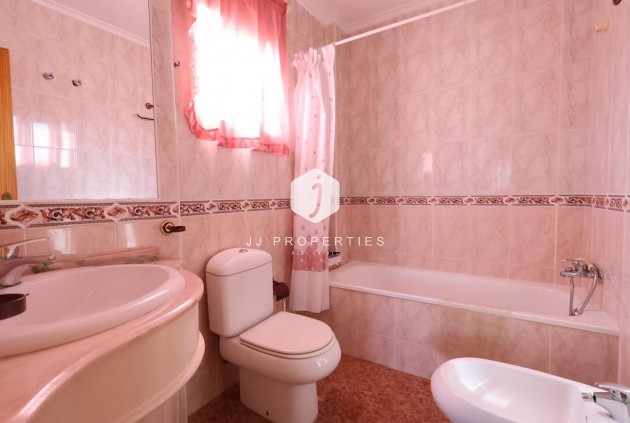 Resale - Villa -
Torrevieja - Costa Blanca