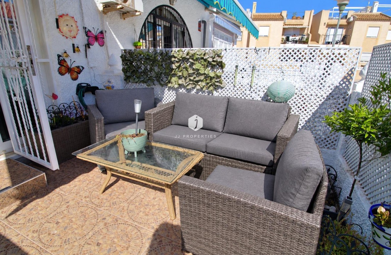 D'occasion - Chalet -
Torrevieja - San luis