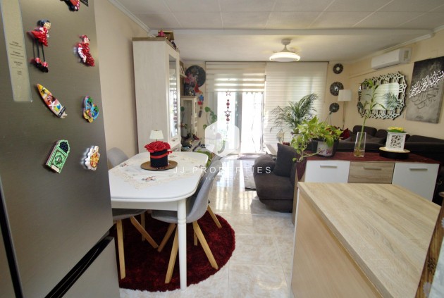 D'occasion - Chalet -
Torrevieja - San luis