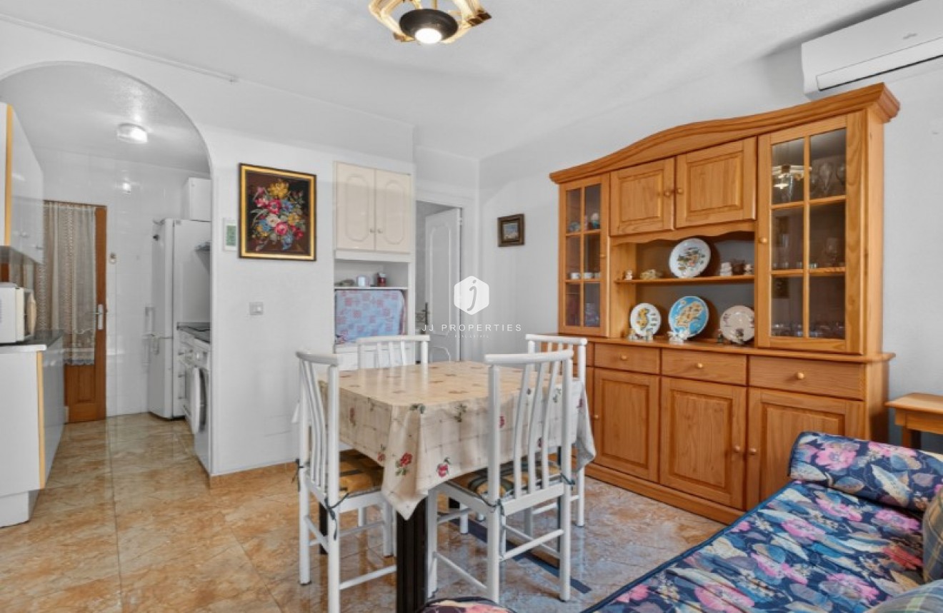 Aus zweiter Hand - Chalet -
Torrevieja - Costa Blanca