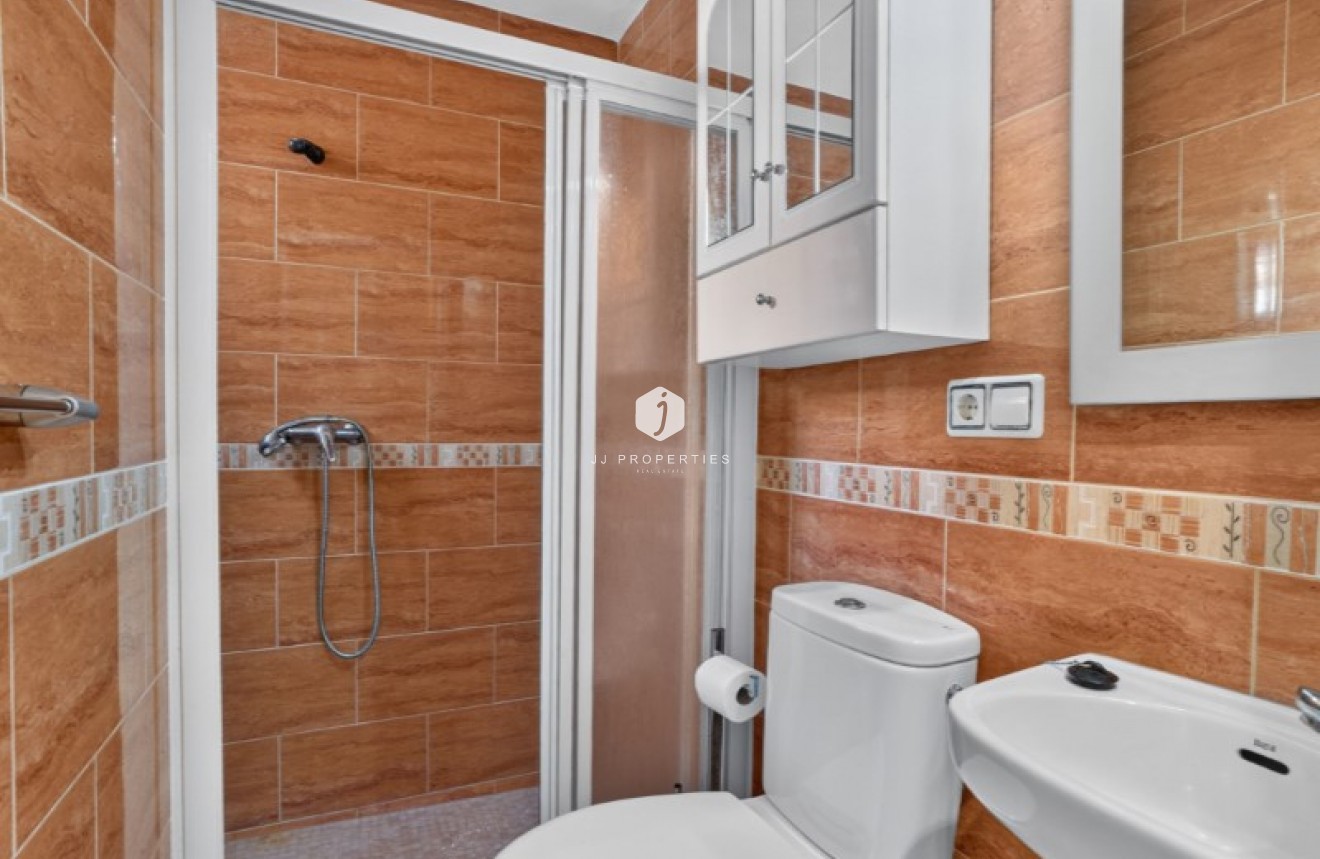 Aus zweiter Hand - Chalet -
Torrevieja - Costa Blanca