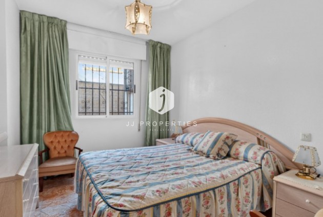 Aus zweiter Hand - Chalet -
Torrevieja - Costa Blanca