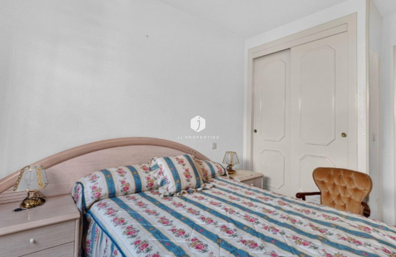 Aus zweiter Hand - Chalet -
Torrevieja - Costa Blanca