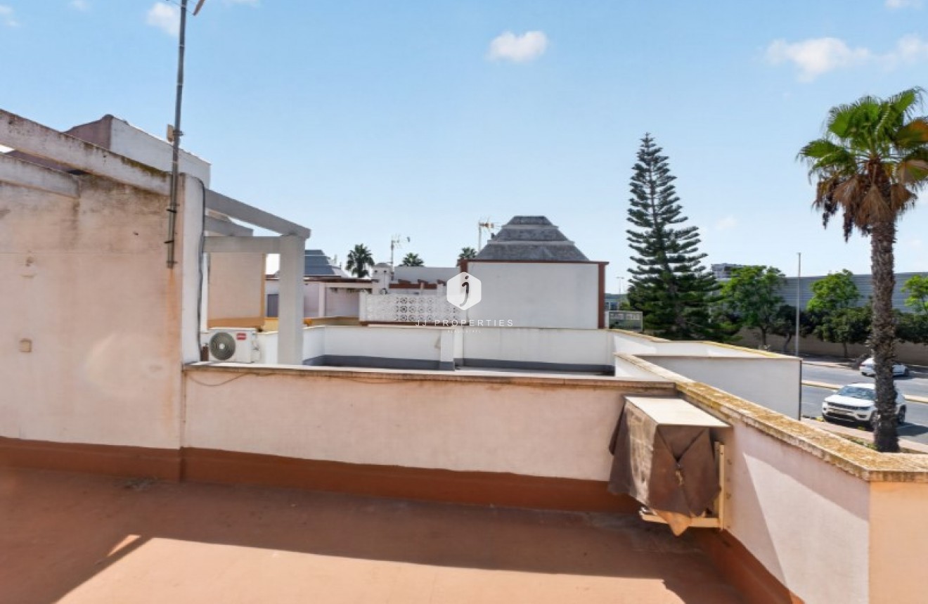 Aus zweiter Hand - Chalet -
Torrevieja - Costa Blanca