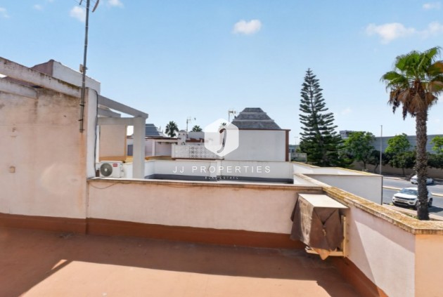Aus zweiter Hand - Chalet -
Torrevieja - Costa Blanca