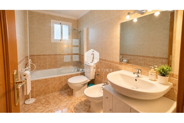 D'occasion - Bungalow -
Punta Prima - Costa Blanca