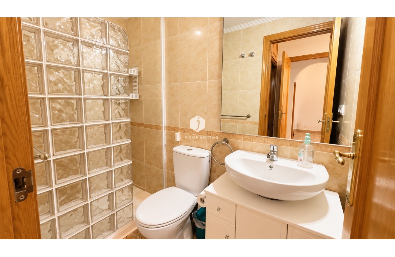 D'occasion - Bungalow -
Punta Prima - Costa Blanca