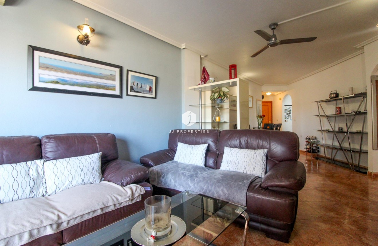 Segunda mano - Apartamento / piso -
Torrevieja - El molino