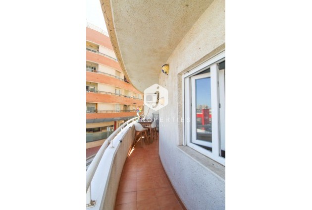 Segunda mano - Apartamento / piso -
Torrevieja - El molino