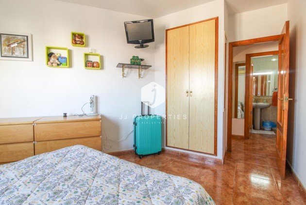 Segunda mano - Apartamento / piso -
Torrevieja - El molino