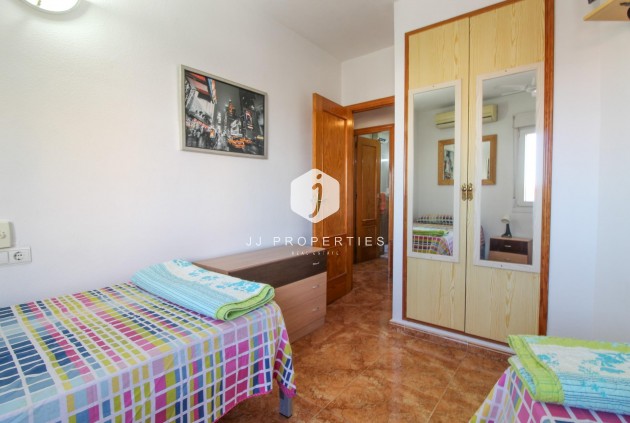 Segunda mano - Apartamento / piso -
Torrevieja - El molino