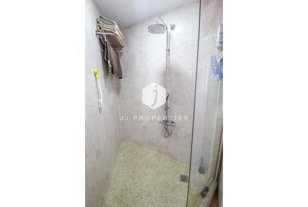 Segunda mano - Apartamento / piso -
Torrevieja - El molino