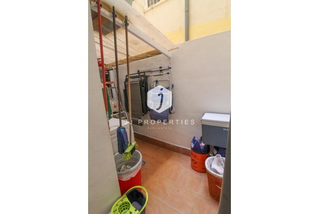 Segunda mano - Apartamento / piso -
Torrevieja - El molino
