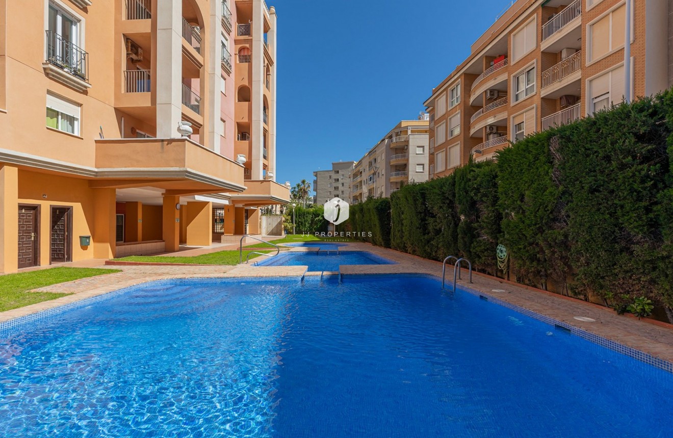 Segunda mano - Apartamento / piso -
Torrevieja - Costa Blanca