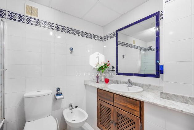 Segunda mano - Apartamento / piso -
Torrevieja - Costa Blanca