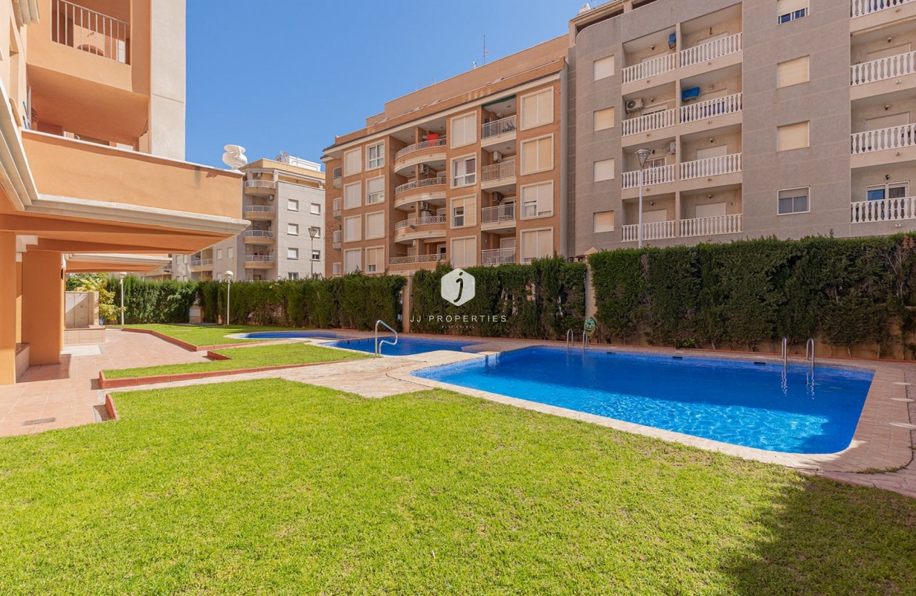 Segunda mano - Apartamento / piso -
Torrevieja - Costa Blanca