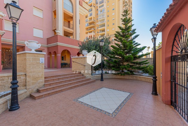 Segunda mano - Apartamento / piso -
Torrevieja - Costa Blanca