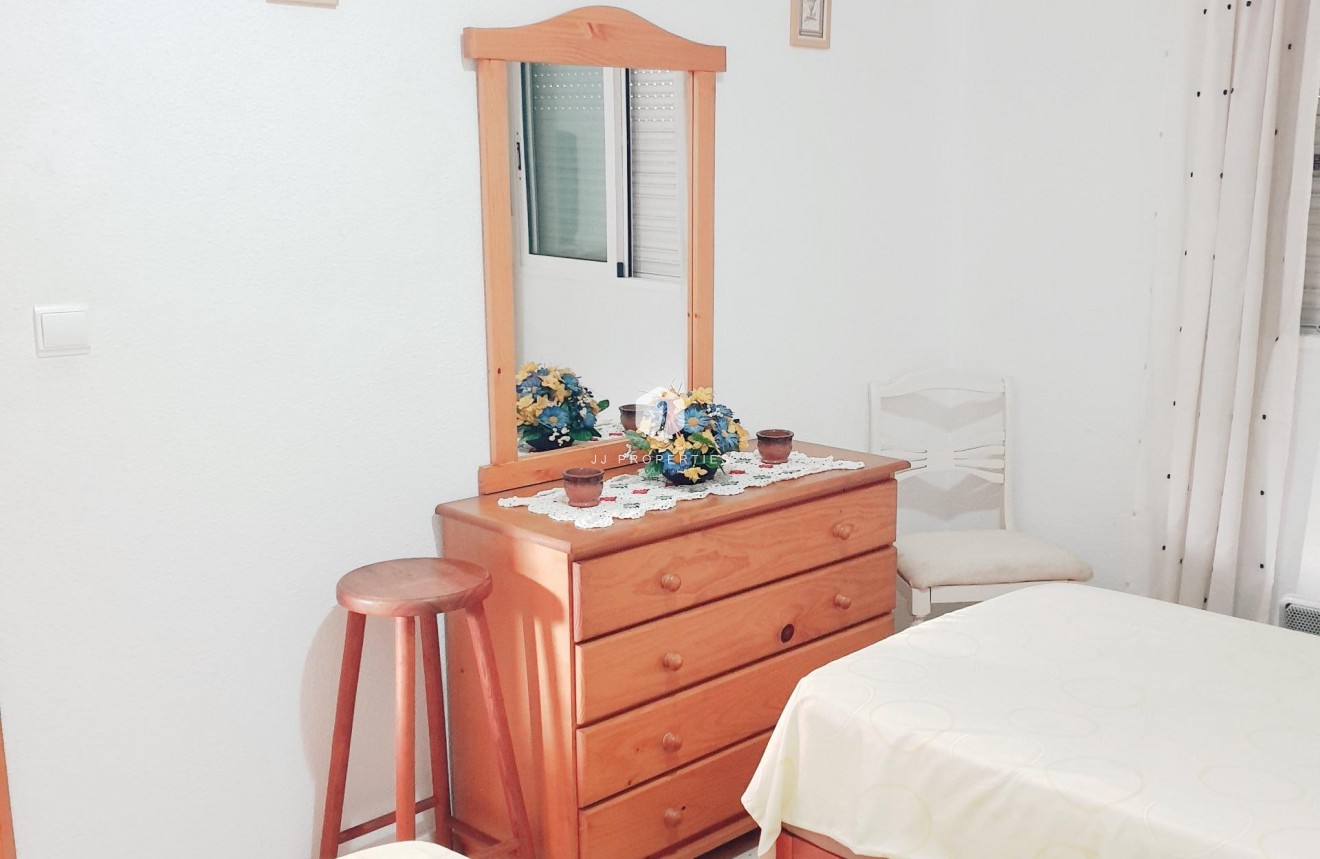 Resale - Apartment / flat -
Torrevieja - PARQUE DE LAS NACIONES