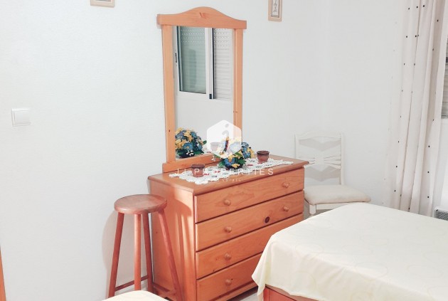 Resale - Apartment / flat -
Torrevieja - PARQUE DE LAS NACIONES