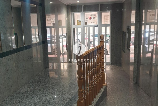 Resale - Apartment / flat -
Torrevieja - PARQUE DE LAS NACIONES