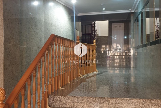 Resale - Apartment / flat -
Torrevieja - PARQUE DE LAS NACIONES